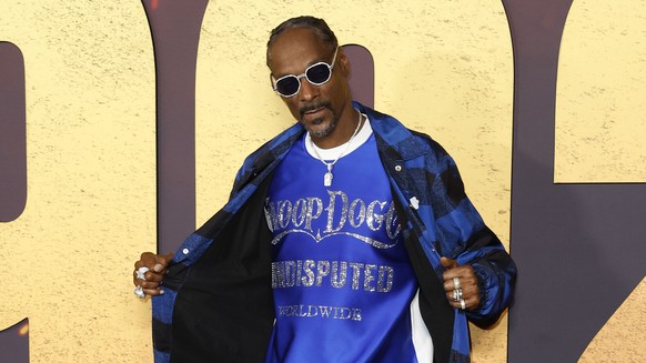 epa11568168 US rapper Snoop Dogg attends the premiere of the movie &#039;1992&#039; at Regal DTLA in Los Angeles, California, USA, 27 August 2024. EPA/CAROLINE BREHMAN