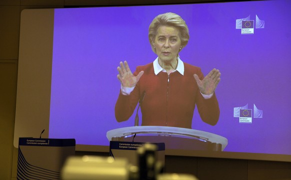 epa08780197 European Commission President Ursula von der Leyen speaks via video conference into a press room at EU headquarters in Brussels, Belgium, 28 October 2020. The European Commission is launching an additional set of actions, to help limit the spread of the coronavirus, saving lives and strengthening the internal market's resilience.  EPA/VIRGINIA MAYO / POOL