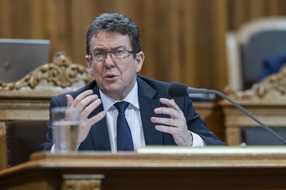Bundesrat Albert Roesti spricht zum Stromversorgungsgesetz, an der Fruehjahrssession der Eidgenoessischen Raete, am Mittwoch, 5. Maerz 2025 im Staenderat in Bern. (KEYSTONE/Alessandro della Valle)