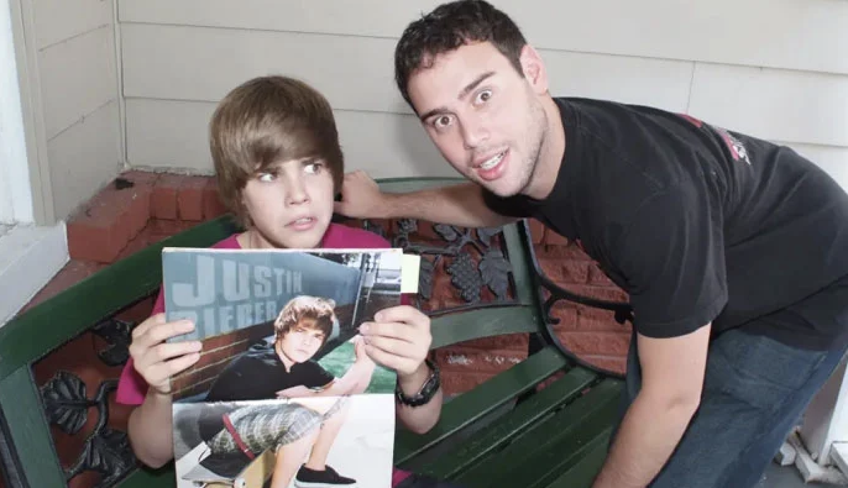 Bieber, 13 ans, et sa nounou de luxe, Scooter Braun.