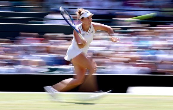 <p>Linda Noskova stürmt in den Halbfinal.</p>