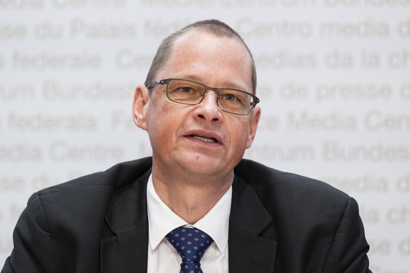 Urs Loher, Ruestungschef spricht an einer Medienkonferenz zur Armeebotschaft 2024, am Mittwoch, 14. Februar 2024, im Medienzentrum Bundeshaus in Bern. (KEYSTONE/Anthony Anex)