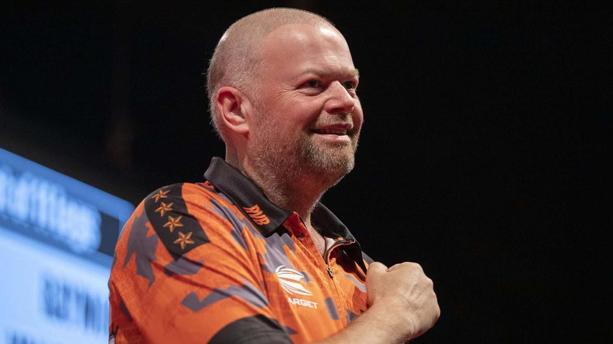 Raymond van Barneveld ist wieder da.