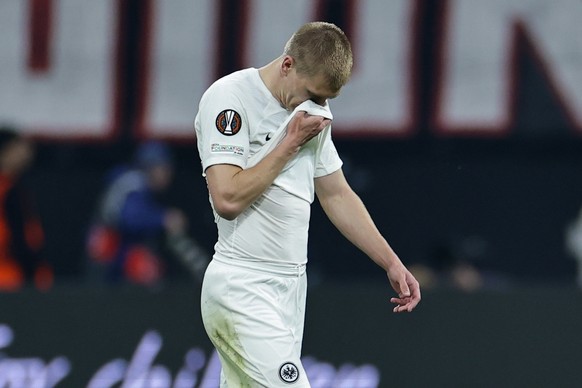 epa12037666 Hugo Larsson of Frankfurt reacts during the UEFA Europa League quarter-finals 2nd leg soccer match between SG Eintracht Frankfurt and Tottenham Hotspur, in Frankfurt Main, Germany, 17 Apri ...
