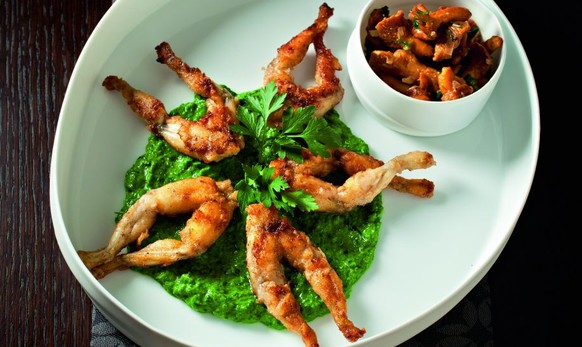 https://www.academiedugout.fr/recettes/cuisses-de-grenouille-a-la-creme-de-persil_7293_2 frog legs french Cuisses de grenouilles frog