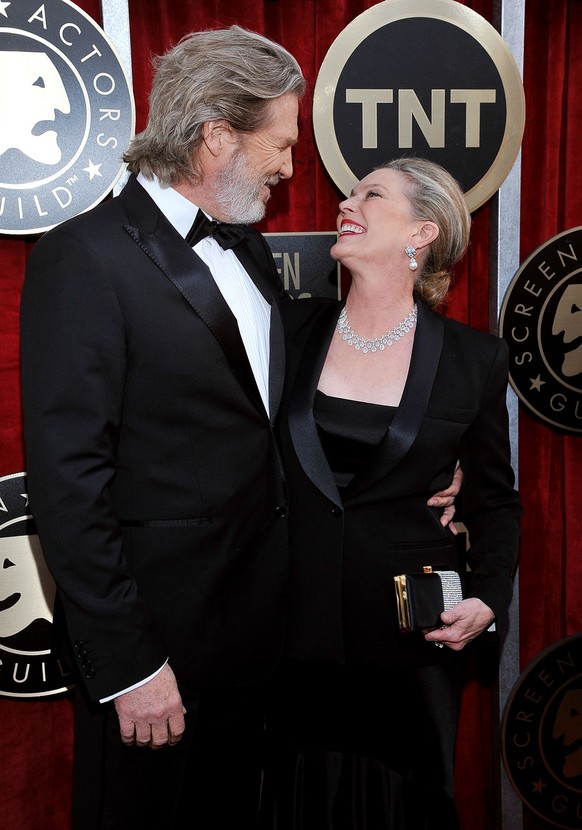 Jeff Bridges, left, and Susan Geston Bridges arrive at the 17th Annual Screen Actors Guild Awards on Sunday, Jan. 30, 2011 in Los Angeles. (AP Photo/Vince Bucci)