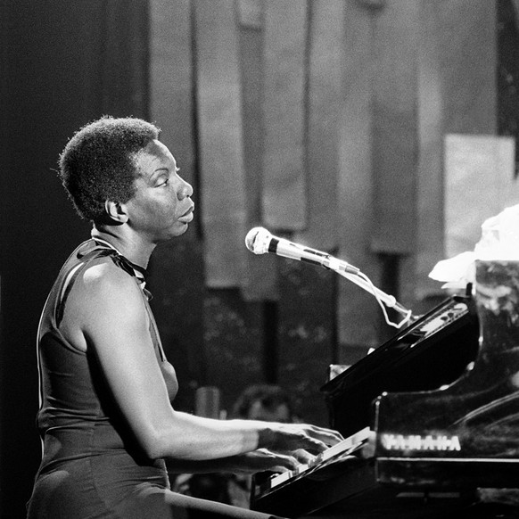 Nina Simone

Pianist and soul singer Nina Simone performs at the Montreux Jazz Festival in Montreux, canton of Vaud, Switzerland, on July 3, 1976. (KEYSTONE/Str)

Die Soulsaengerin Nina Simone waehren ...