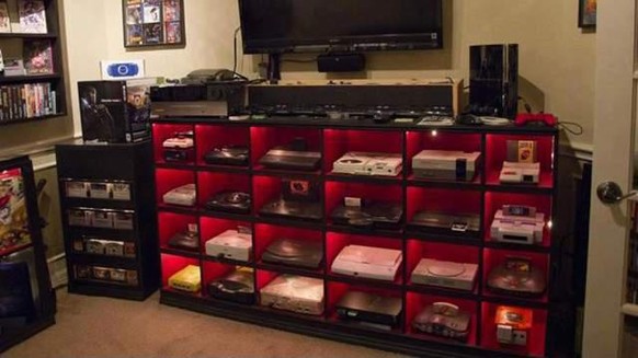28 Bilder, um deine innere Zufriedenheit und Ruhe zu finden\nWas die Gamerschublade angeht: nein.
1. bekommt man die Games nur mühsam wieder heraus.
2. 4 Spiele???
3. nein, ernsthaft, 4???, ich hab 3  ...