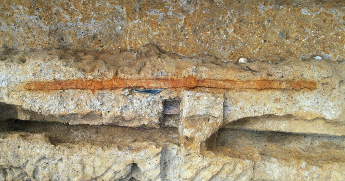 Dakō-Schwert in situ