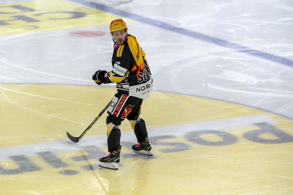 Ajoies PostFinance Top Scorer Philip-Michael Devos beim Eishockey-Qualifikationsspiel der National League zwischen dem HC Ajoie und dem EV Zug in der Raiffeisen Arena in Porrentruy, am Freitag, 21. Ja ...