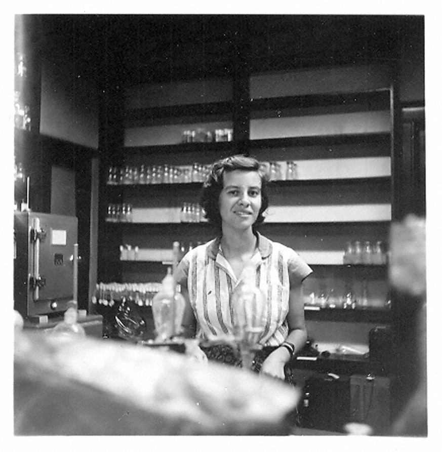 The American microbiologist Esther Lederberg, born Esther Zimmer, in the 1950s.