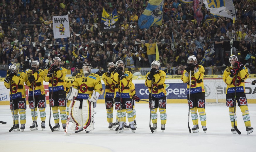 Vier Niederlagen gegen HC Davos in Serie: Die SCB-Spieler können ihre Ferien buchen.