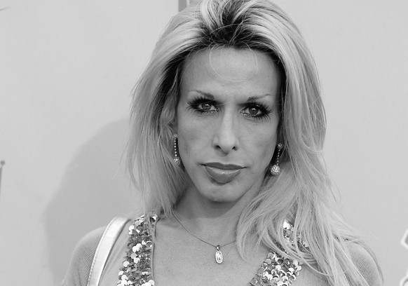 JAHRESRUECKBLICK 2016 - OBIT - FILE - In this July 22, 2007 file photo, Alexis Arquette arrives at the &quot;Comedy Central Roast of Flavor Flav&quot; in Burbank, Calif. Arquette, the transgender char ...