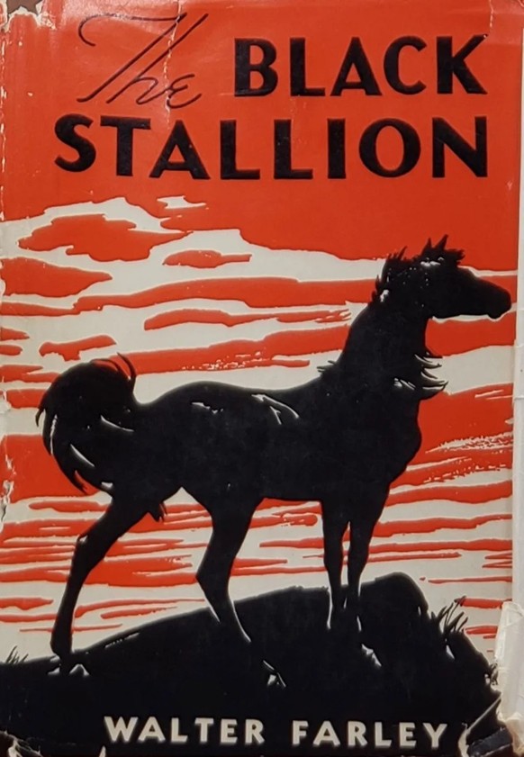 Walter Farleys The Black Stallion erschien 1941. In der deutschen Übersetzung erhielt der Hengst den Namen Blitz.
https://commons.wikimedia.org/wiki/File:Black_stallion_1st_edition_cover.jpg
