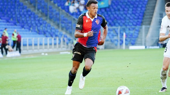 Foto Manuel Geisser 27.07.2023 St.Jakob Park Basel League ConferenzeHerren Saison 2027/2028 FC Basel - FK Tobol Kostanay 1:3 Bild : Dan Ndoye FC Basel Einzelbild Aktion Gestik *** Photo Manuel Geisser ...