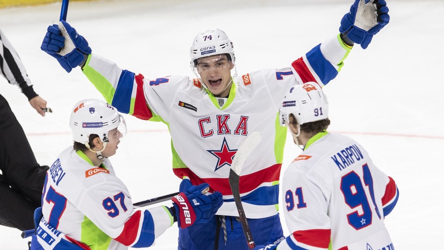 SKA&#039;s Nikolai Prokhorkin, center, celebrates the 1:0 goal during the KHL World Games 2018 between Dinamo Riga and SKA St. Petersburg at the Hallenstadion in Zurich, Switzerland, on Monday, Novemb ...