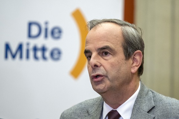 Parteipraesident Gerhard Pfister, Mitte-ZG, aeussert sich an einem Point de Presse zu der bevorstehenden Bundesratswahl, am Dienstag, 12. Dezember 2023 im Bundeshaus in Bern. (KEYSTONE/Peter Schneider ...