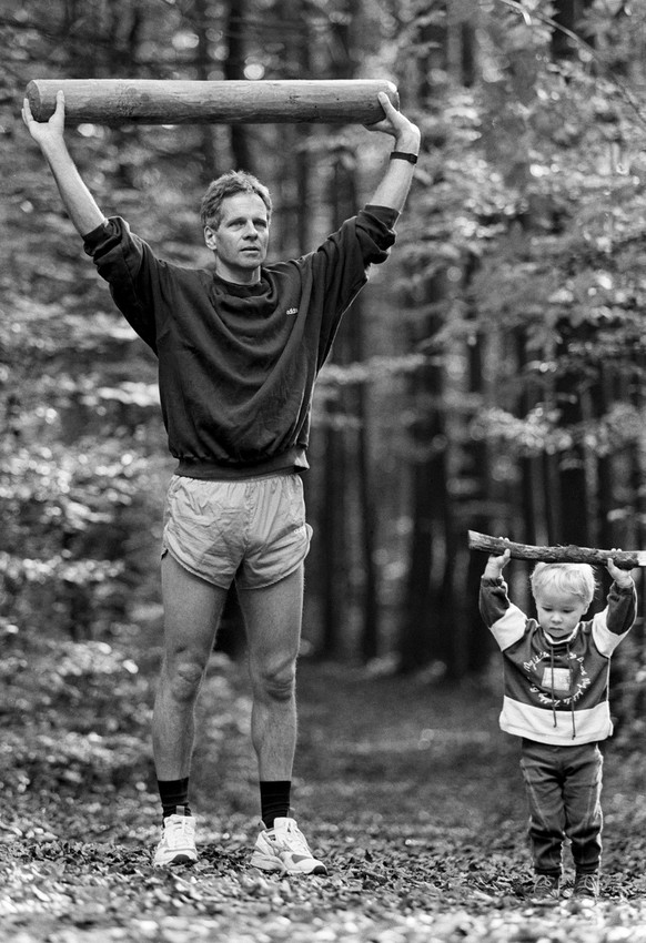 Vater und Sohn 1995 auf dem Vita Parcours.