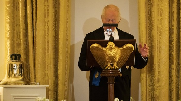 April 28, 2026, Washington, District Of Columbia, USA: WASHINGTON, DC - APRIL 28: Great Britain s King Charles III presents the original bell from the H.M.S. Trump, a World War II-era submarine and in ...