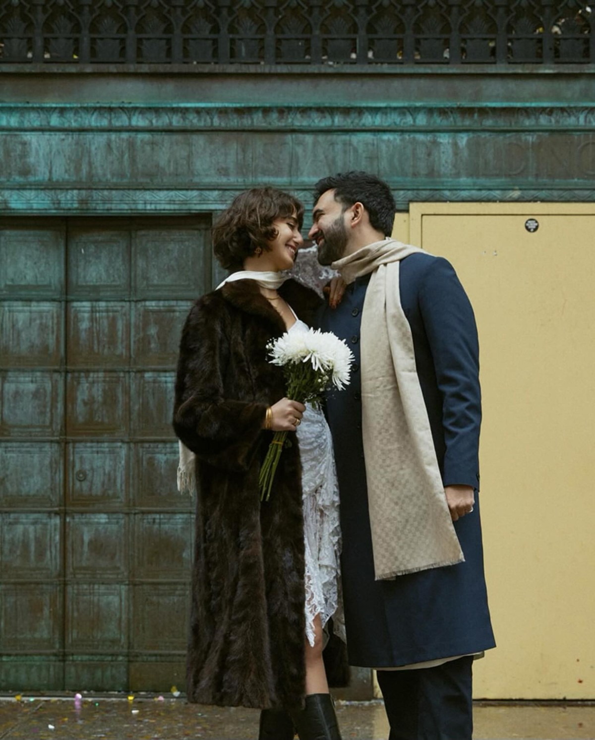 Un couple multiculturel, à l'image de la ville.