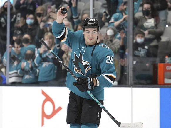 San Jose Sharks right wing Timo Meier (28) gestures after an NHL hockey game against the Los Angeles Kings in San Jose, Calif., Monday, Jan. 17, 2022. (AP Photo/Darren Yamashita)
Timo Meier