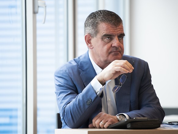 Entrepreneur and SVP politician Peter Spuhler warns that state economic programs are not the right answer to a crisis situation.  (archive image)