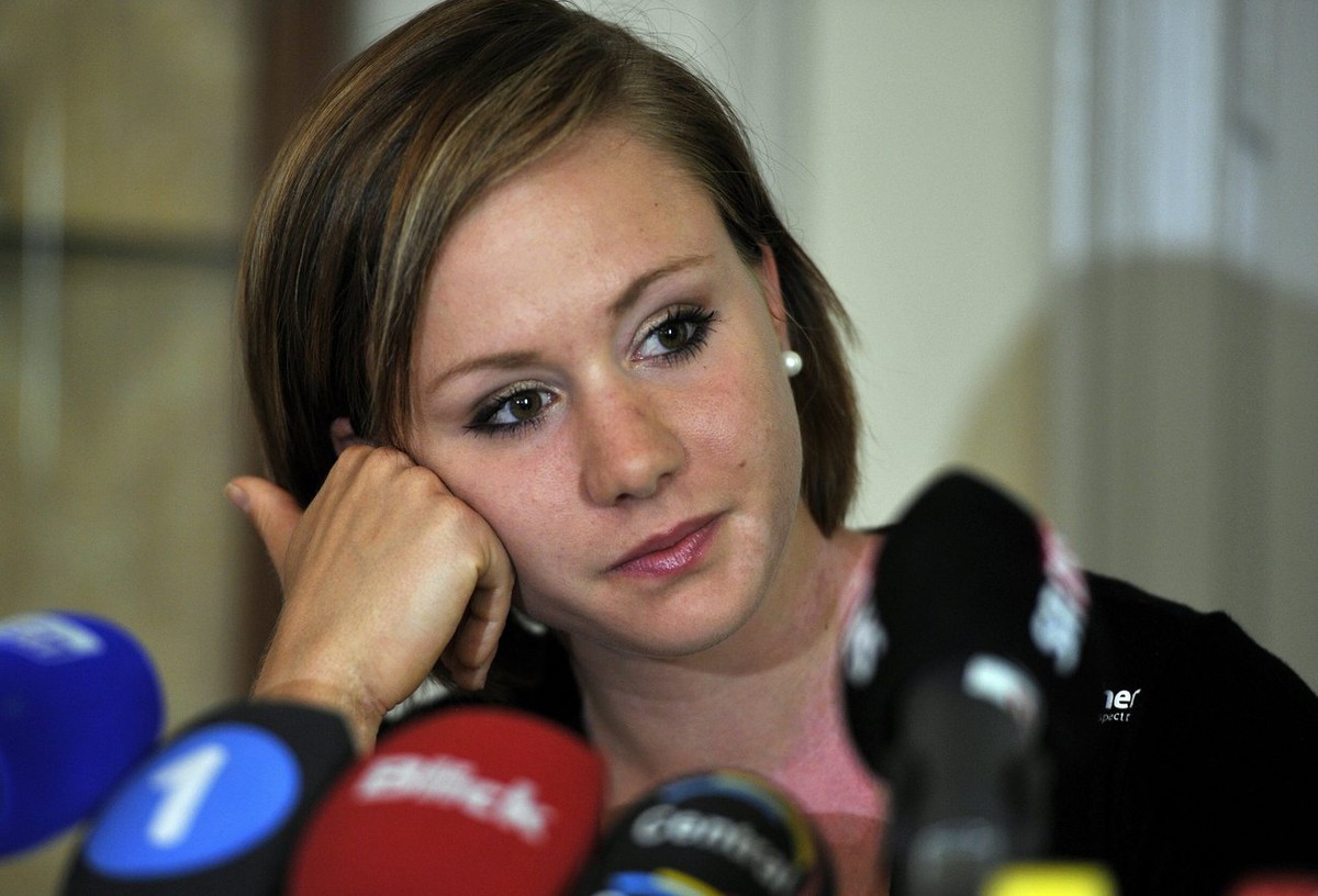 Die Kunstturnerin Ariella Kaeslin gibt am Montag, 11. Juli 2011 in Luzern ueberraschend ihren Ruecktritt aus dem Kunstturnsport bekannt. Die 23-jaehrige Luzernerin war dreimal "Schweizer Sportler ...