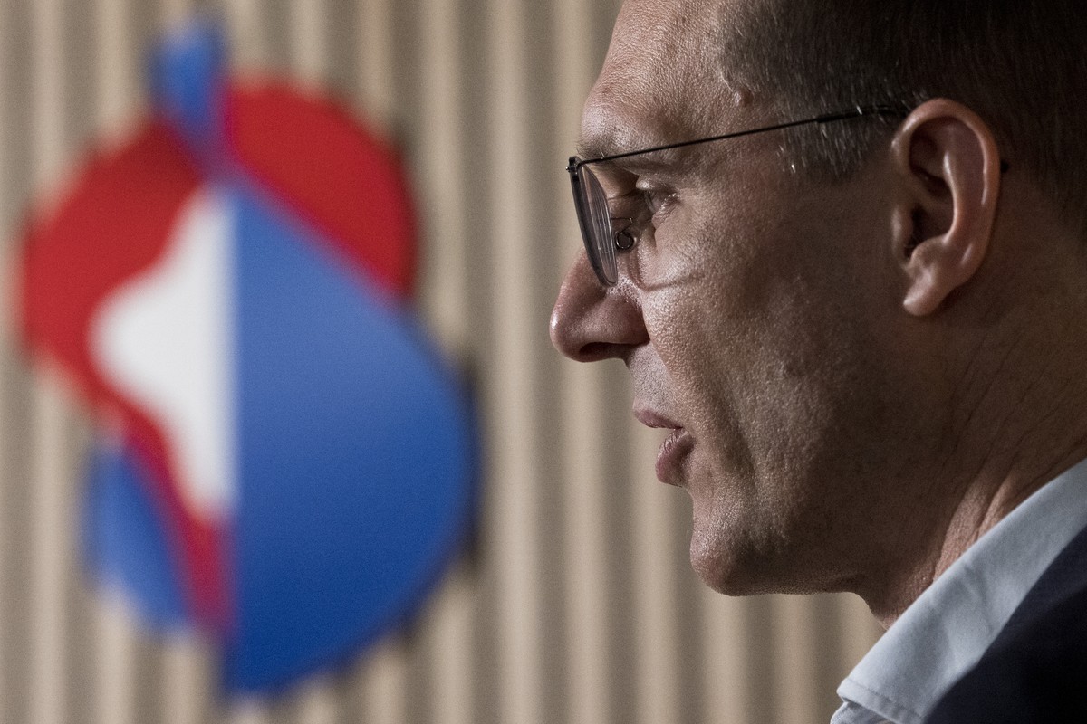 Christoph Aeschlimann, CEO der Swisscom, spricht an der Bilanzmedienkonferenz der Swisscom am Donnerstag, 12. Januar 2026 in Zuerich. (KEYSTONE/Claudio Thoma)