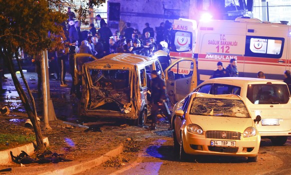 Police arrive at the site of an explosion in central Istanbul, Turkey, December 10, 2016. REUTERS/Murad Sezer