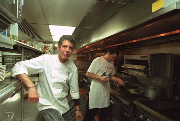 Jun 13, 2000 - Washington, District of Columbia, U.S. - ANTHONY BOURDAIN, a chef at the Les Halles Restaurant in New York City, has just written a behind-the-scenes take on the restaurant world where  ...