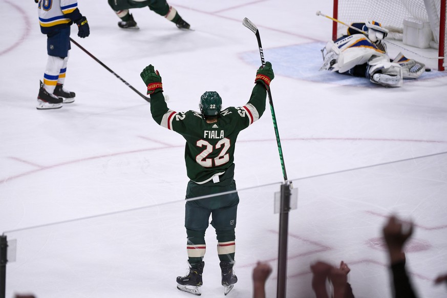 Minnesota Wild left wing Kevin Fiala (22) celebrates after