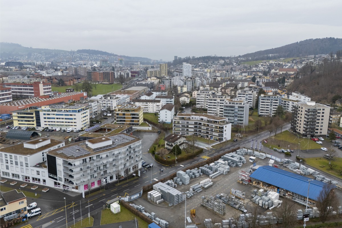 Eine Uebersicht ueber die Gemeinde von Horw im Kanton Luzern am Dienstag, 11. Februar 2025. (KEYSTONE/Urs Flueeler).