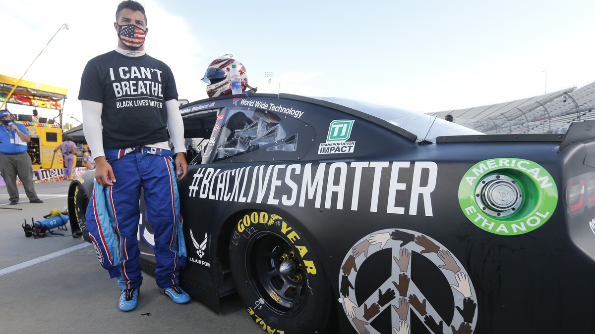 Driver Bubba Wallace waits for the start of a NASCAR Cup Series auto race Wednesday, June 10, 2020, in Martinsville, Va. (AP Photo/Steve Helber)
Bubba Wallace