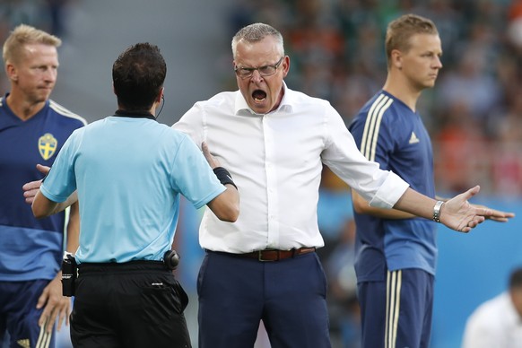 FILE - In this Wednesday, June 27, 2018 file photo Sweden head coach Janne Andersson, center, reacts during the group F match between Mexico and Sweden, at the 2018 soccer World Cup in the Yekaterinbu ...