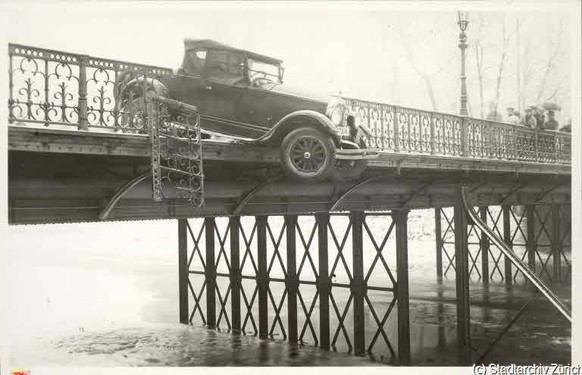 1929: Auto-Unfall, Gessnerbrücke-Kasernenstrasse