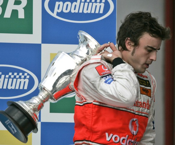 Wie endet der zweite Versuch bei McLaren? Fernando Alonso glaubt an die Zukunft. Er will wieder um Siege mitfahren.