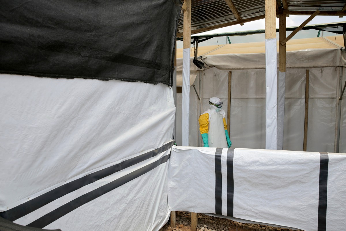A health worker pauses after disinfecting a treatment center for Ebola patients, in Beni, North Kivu province, eastern Congo, Monday, Aug. 31, 2026. (AP Photo/Sebastien Kitsa Musayi)
Congo Ebola