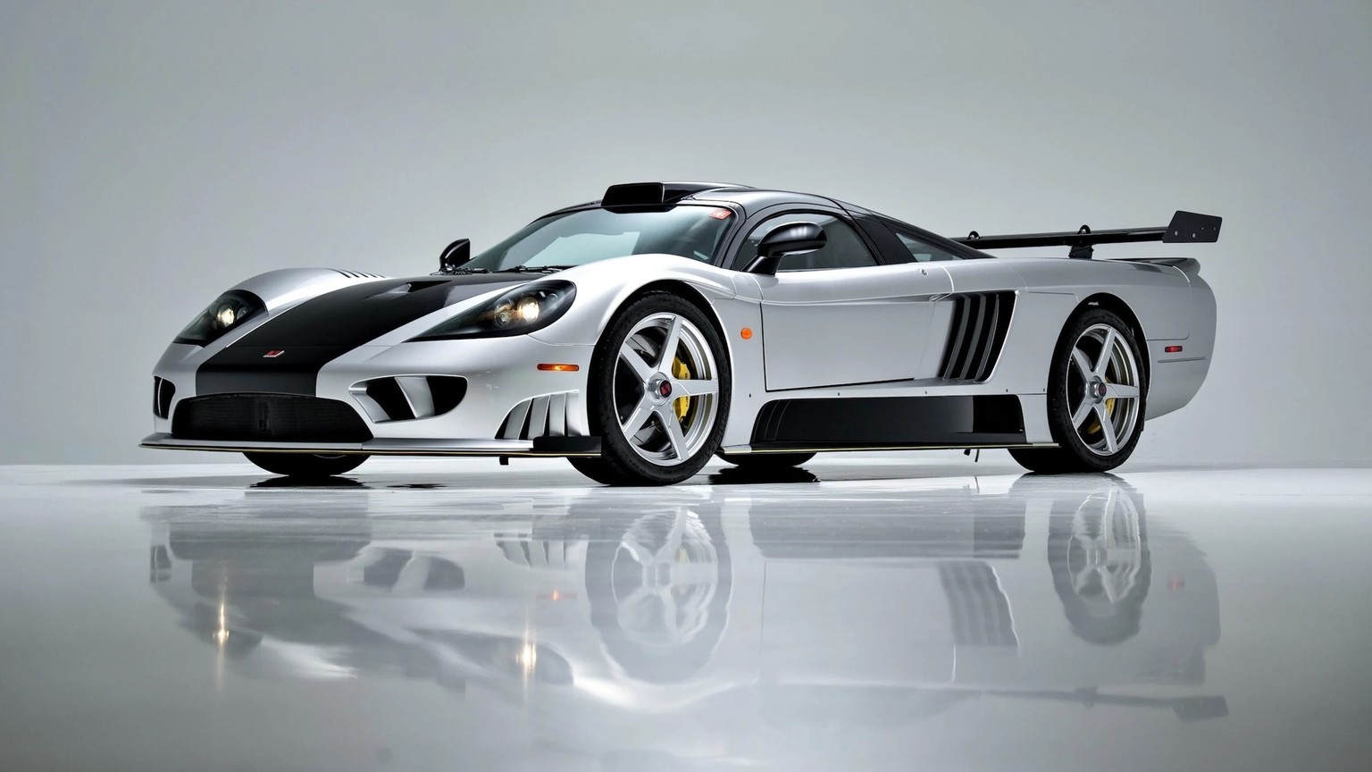 Saleen S7

https://news.dupontregistry.com/cdn/shop/articles/Saleen_S7_LM-5_86fb7d2d-46bc-4b2b-bfd3-493240010134.jpg?crop=center&amp;height=1687&amp;v=1784983570&amp;width=3000