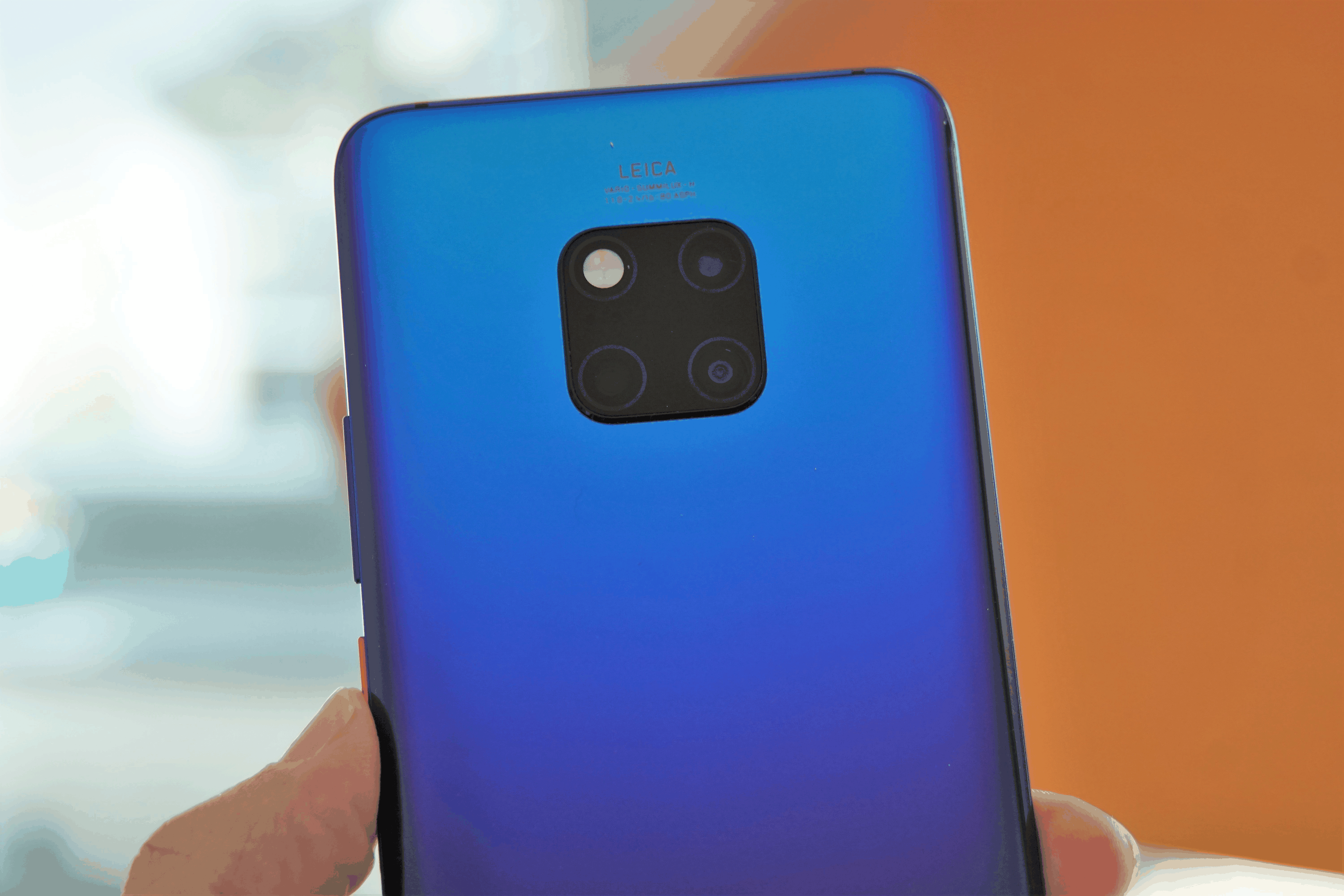 Das ist es also: Das Mate 20 Pro von Huawei mit der neuen Dreifach-Kamera. Ich konnte es die letzten vier Wochen ausgiebig testen.