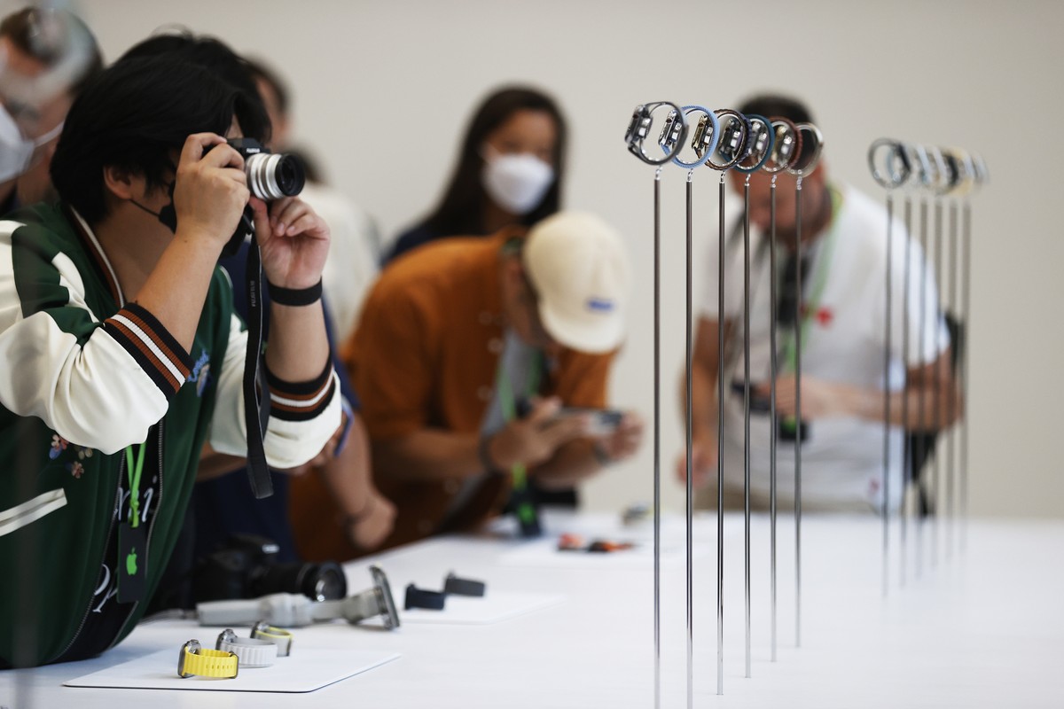 epa10168371 The Apple Watch Ultra on display as members of the media explore several new products introduced during an Apple Special Event on the campus of Apple Park in Cupertino, California, USA, 07 ...