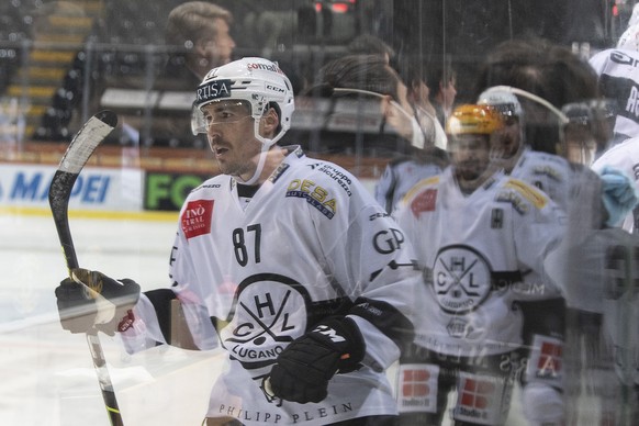 Luganos Dario Buergler feiert seinen Treffer zum 0-1 im Eishockey Meisterschaftsspiel der National League zwischen dem SC Bern und dem HC Lugano, am Samstag, 20. Maerz 2021, in der PostFinance Arena i ...