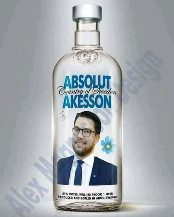 Schwedendemokraten-Chef Akkesson auf Absolut-flasche