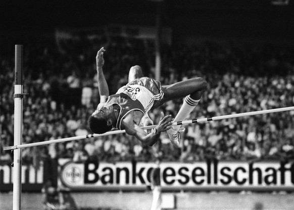 1989 fliegt Sotomayor bei «Weltklasse Zürich» durch die Lüfte.