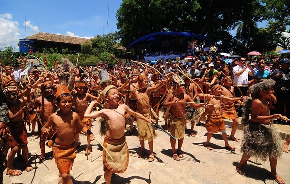 Lenca-Indianer in Honduras feiern ihren Häuptling.<br data-editable="remove">