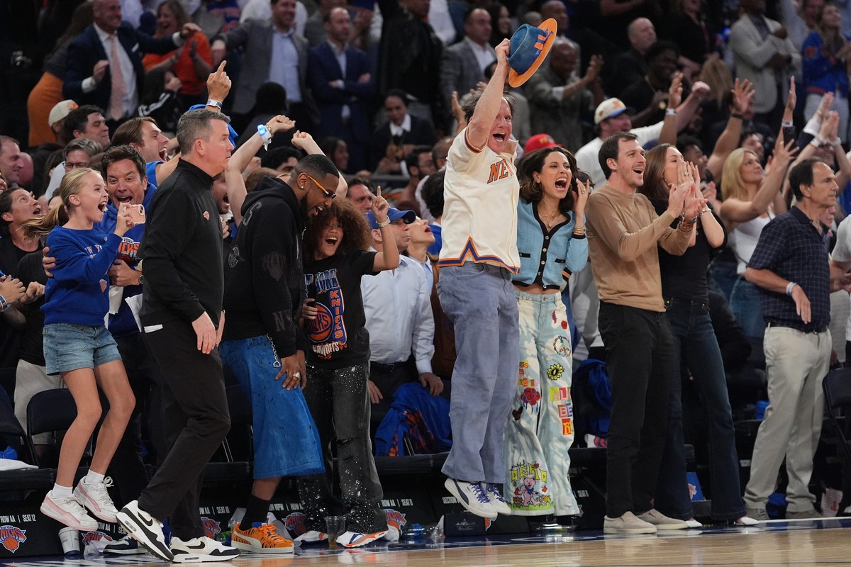 New York Knicks fans react during the second half of Game 1 in the Eastern Conference finals NBA basketball playoffs series against the Cleveland Cavaliers, Tuesday, May 19, 2026, in New York. (AP Pho ...