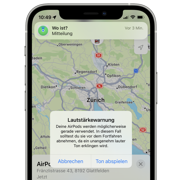 Wenn die AirPods unbemerkt in den Ohren stecken, was tatsächlich vorkommen soll, kann es unangenehm werden, wenn man die Ohrhörer per Piepston sucht. Davor warnt der Hersteller in typisch amerikanisch ...