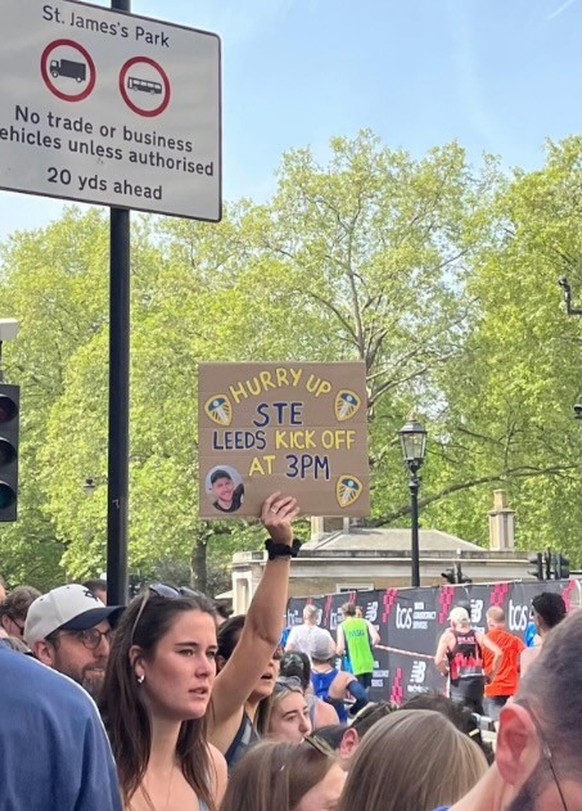 Die lustigsten Plakate vom London 2026 
https://www.instagram.com/britlife_/