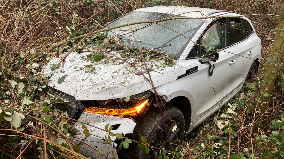 Beim Auto entstand ein Sachschaden, verletzt wurde niemand.