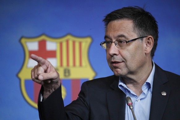 epa08779904 (FILE) - FC Barcelona's President Josep Maria Bartomeu attends a press conference in Barcelona, Catalonia, Spain, 05 July 2019 (re-issued 28 October 2020). Bartomeu resigned from his posit ...