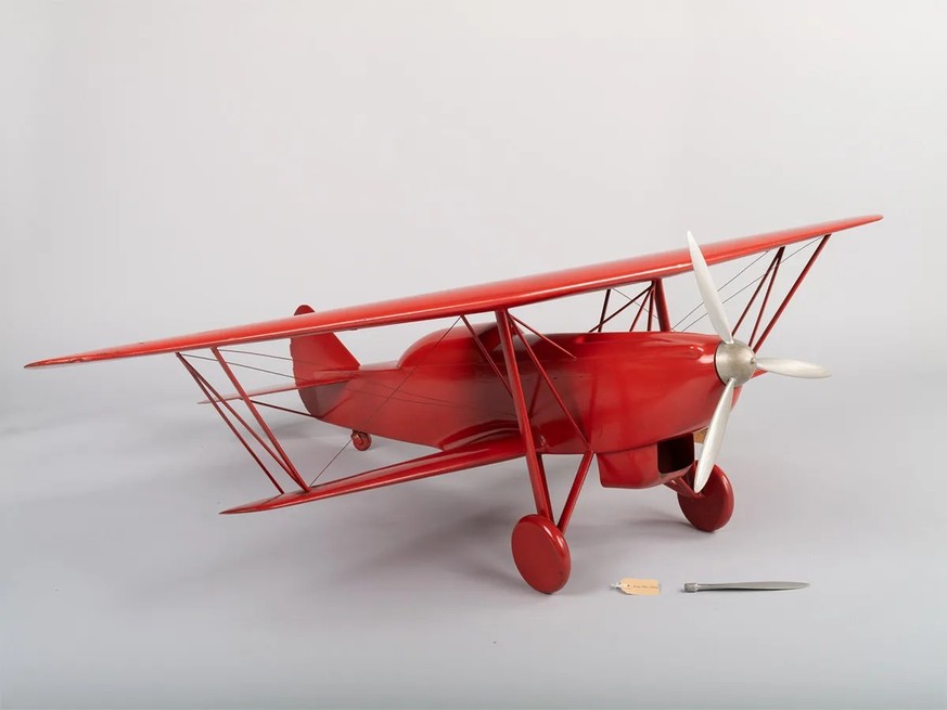 Windkanalmodell eines C-35-Flugzeugs, um 1934.
http://doi.org/10.21264/ethz-a-000006316
